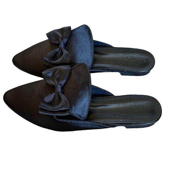Urban Outfitters Shoes - Urban Outfitters Satin Bow Slipper Mules Black Size 8